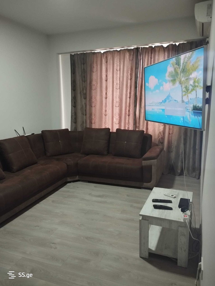 Kazbegi avenue 25 - 2 rooms