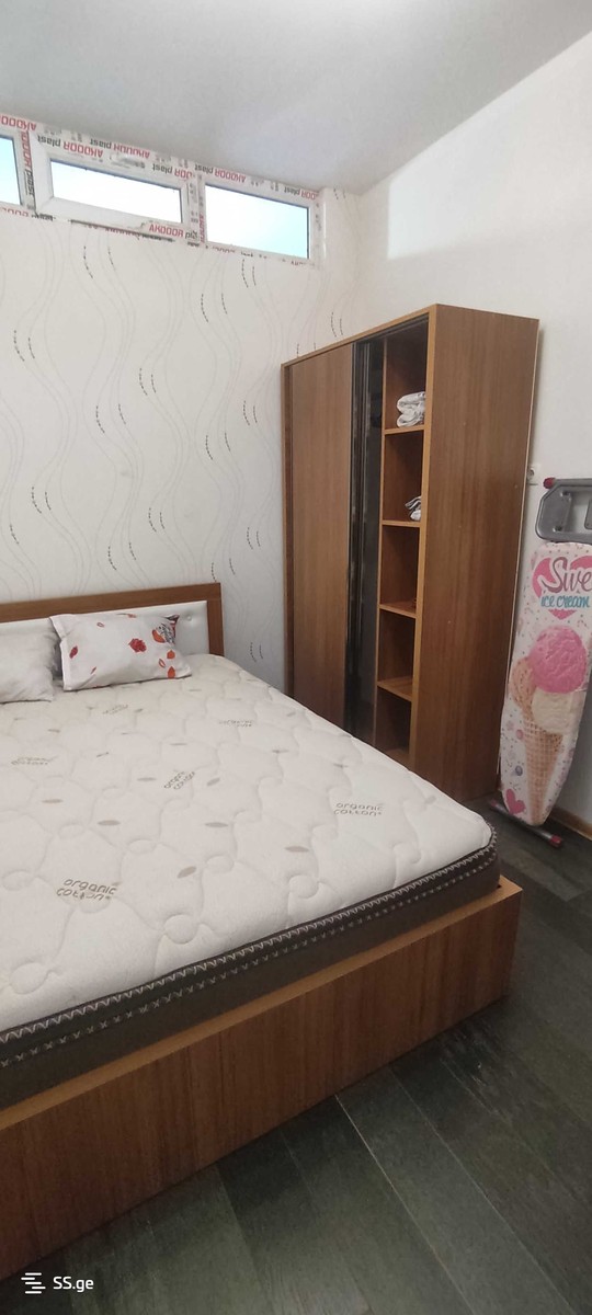 gulia st. 12 - 3 rooms