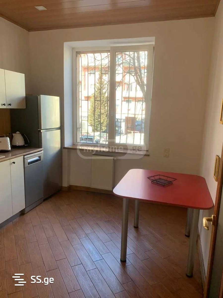 vaja-pshavela avenue 8 - 4 rooms