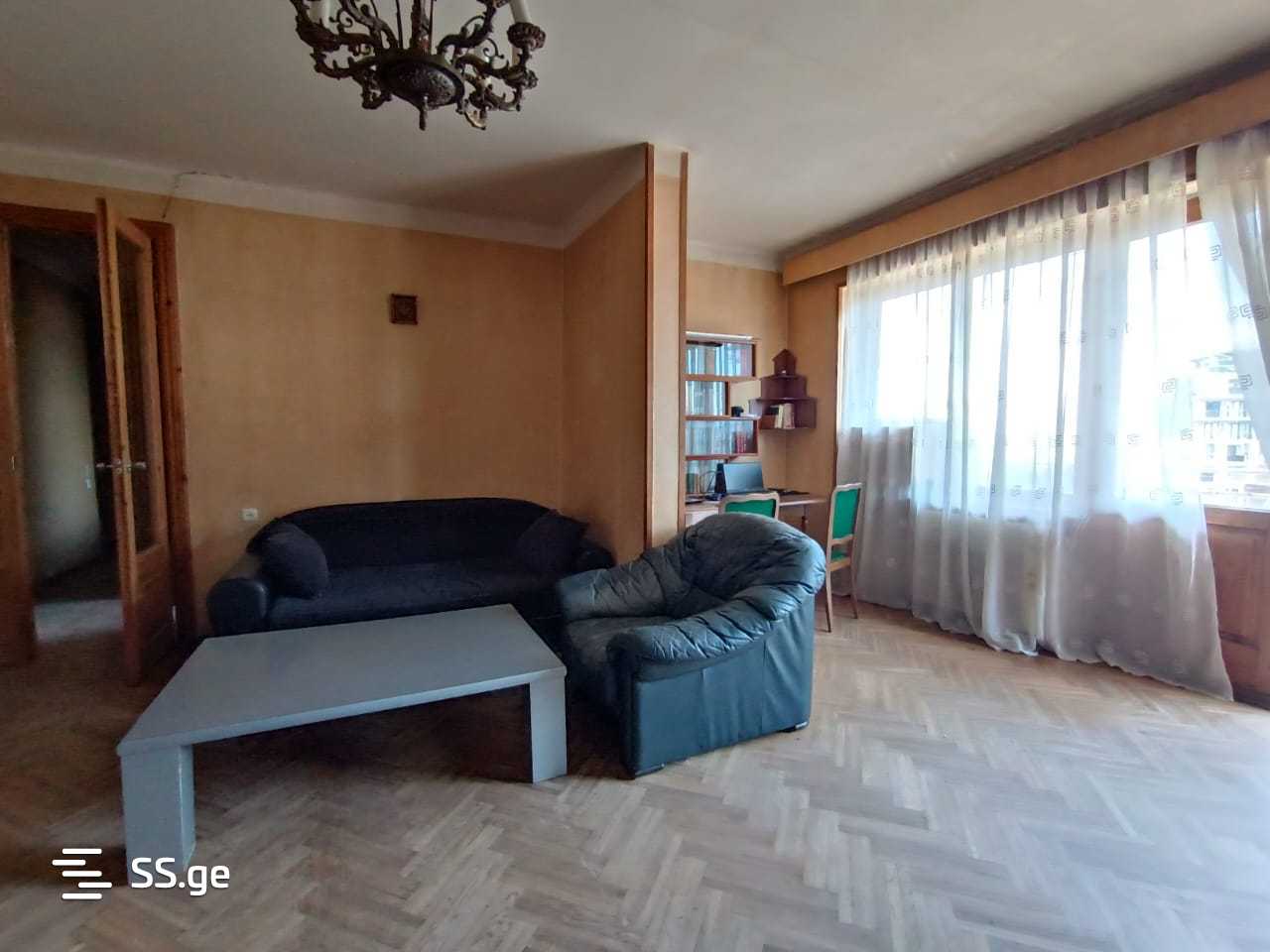 krtsanisi st. 16 - 3 rooms