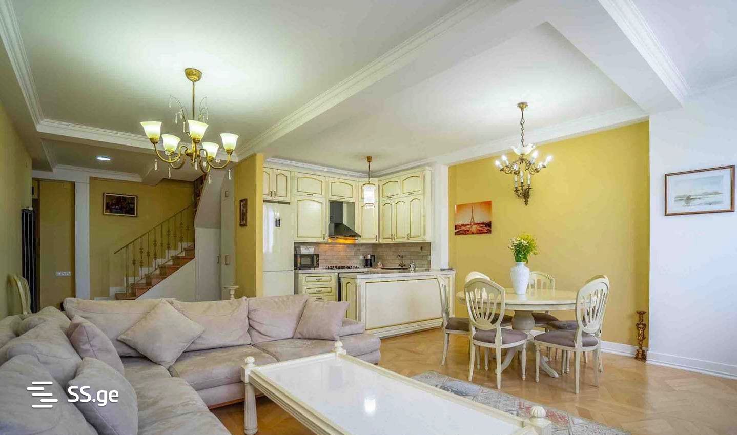 Vezirovi st. 16 - 4 rooms