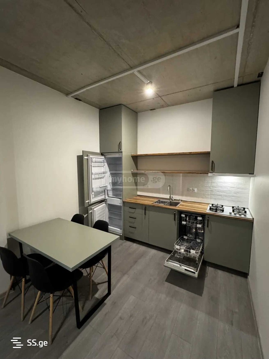 Marshal Archil Gelovani Ave. - 2 rooms