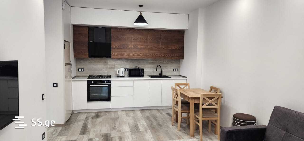 A. Bakradze st. 7 - 3 rooms