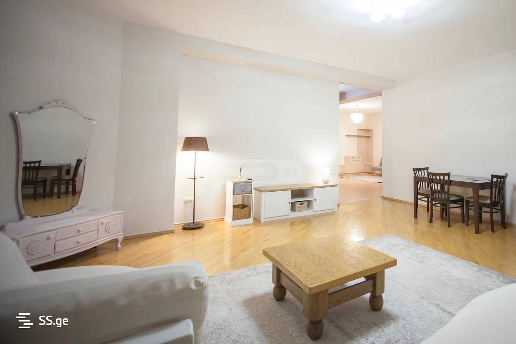 mckheta st. - 5 rooms