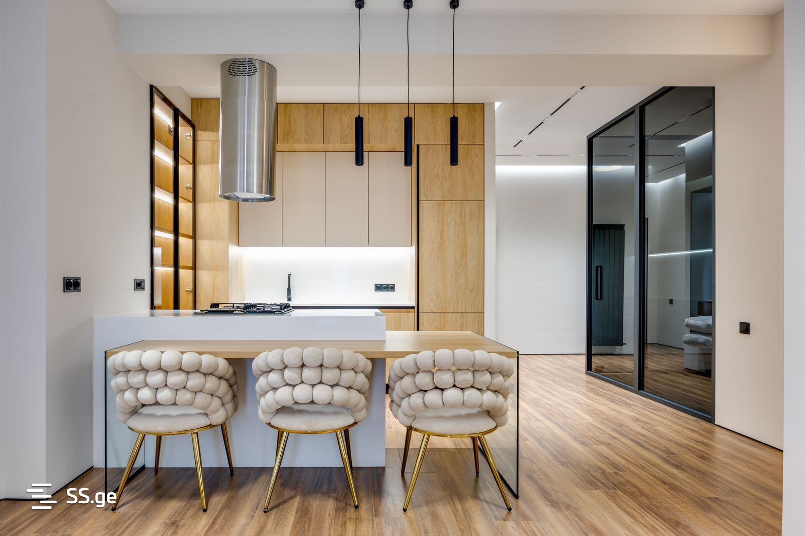 Tamarashvili st. (Saburtalo) - 3 rooms