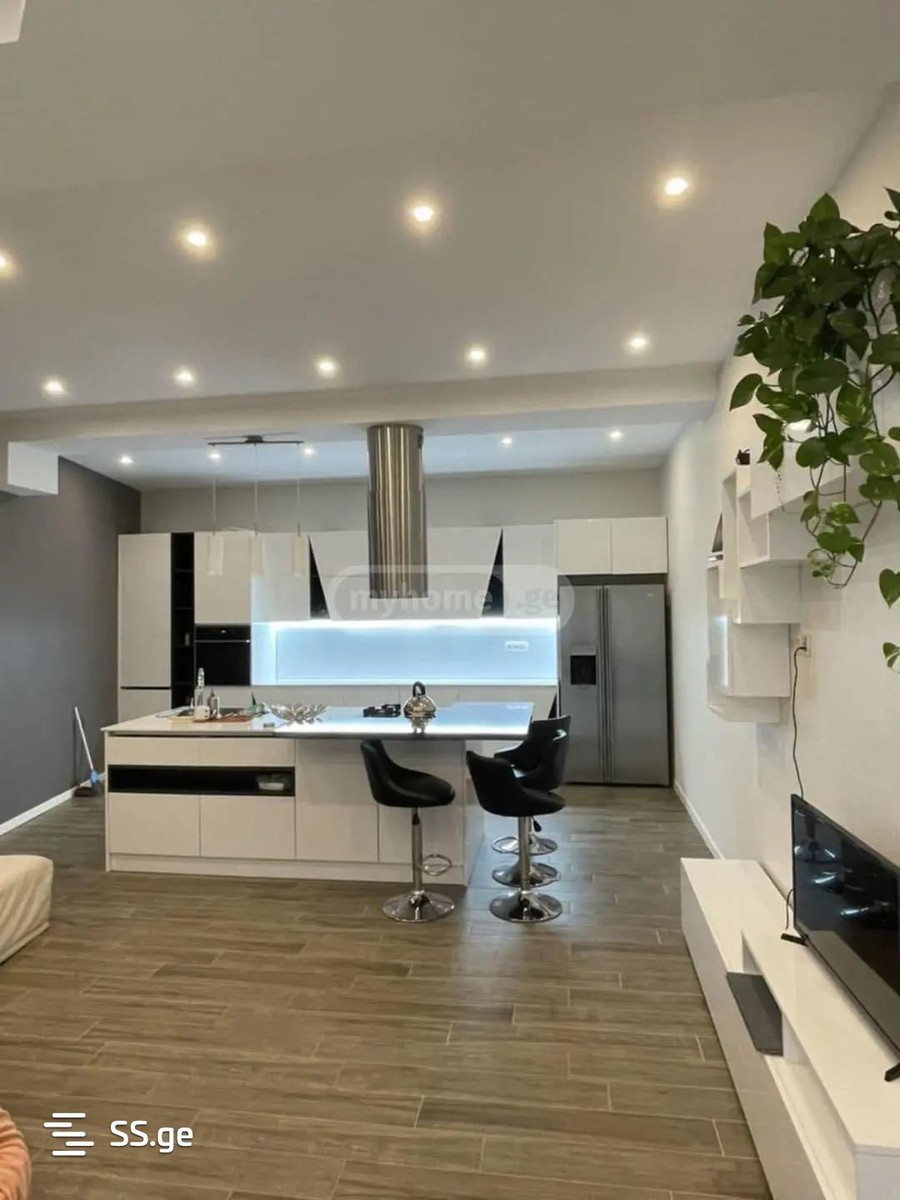 Kartozia st. - 4 rooms
