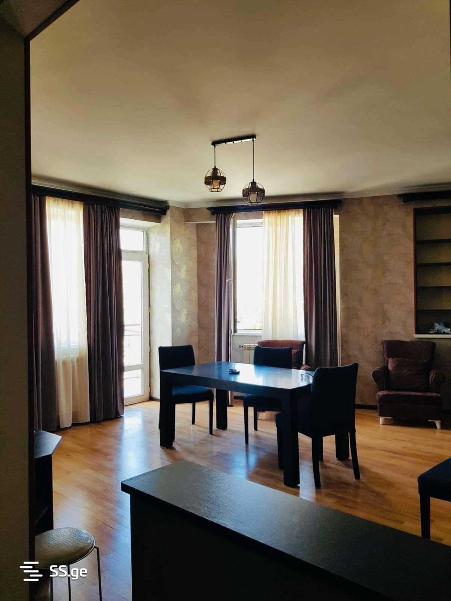 a.wereTlis avenue - 3 rooms