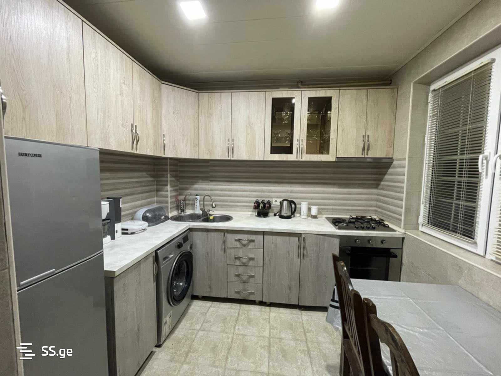16 - 4 rooms