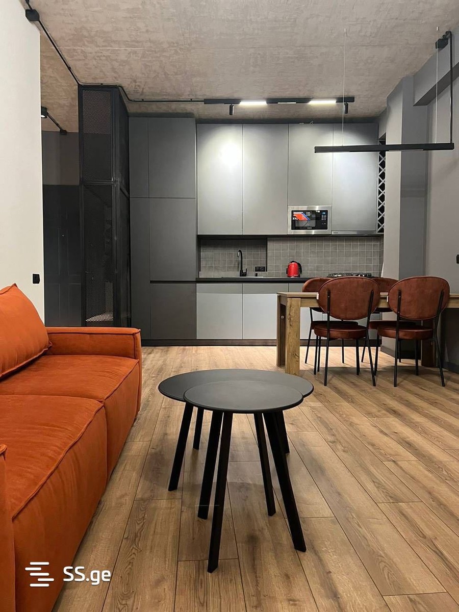 universiteti st. 24 - 2 rooms