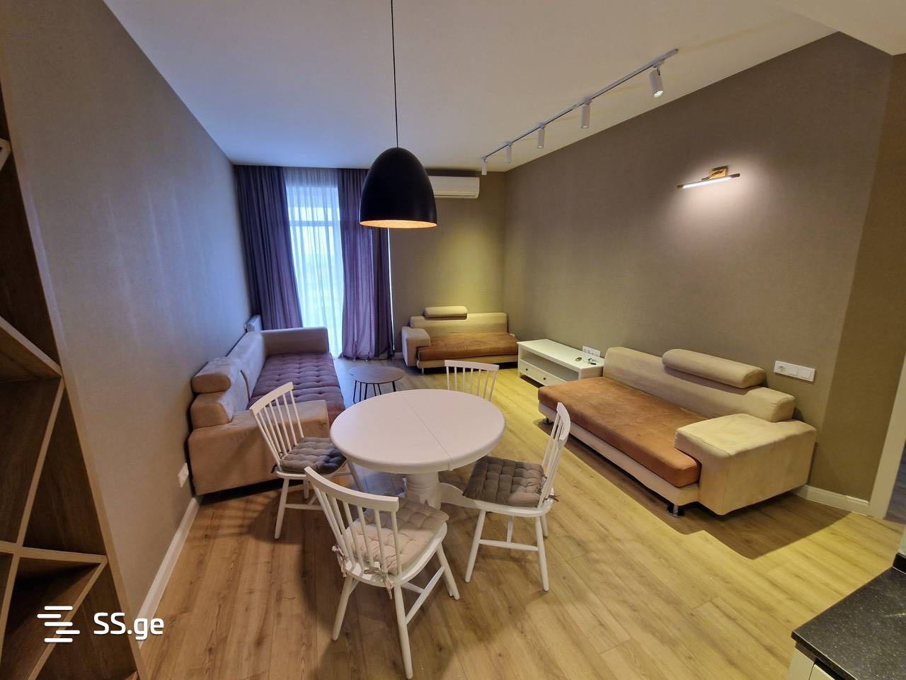 universiteti st. 24 - 2 rooms