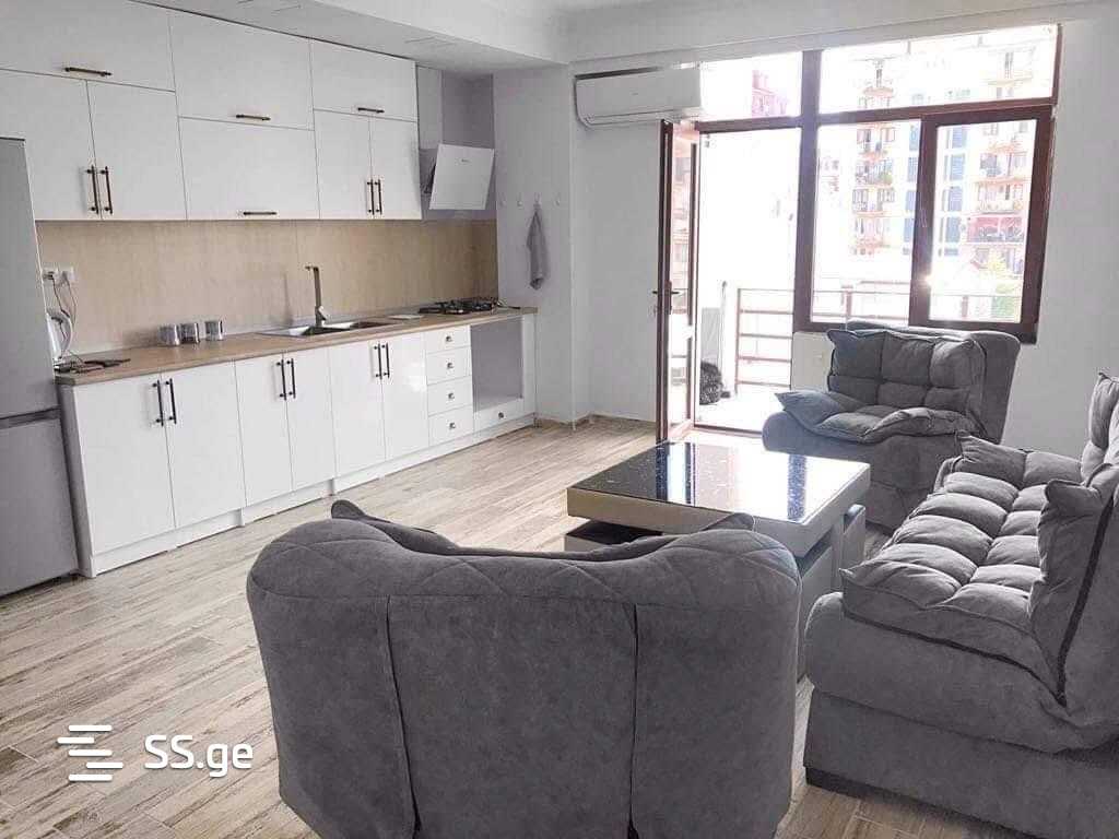 5 - 3 rooms