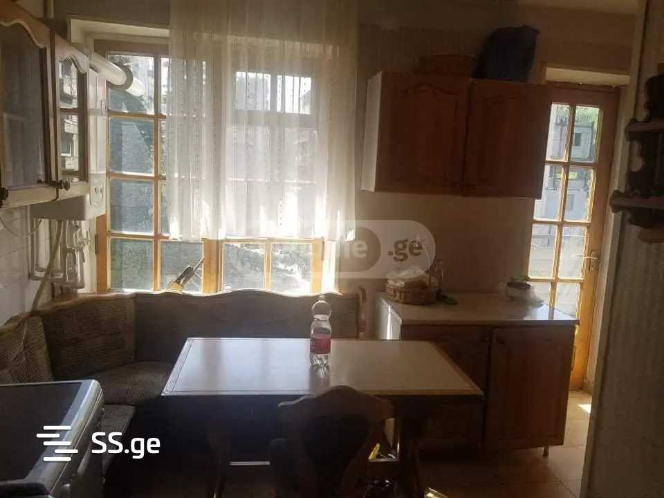 nucubidze I plato - 3 rooms