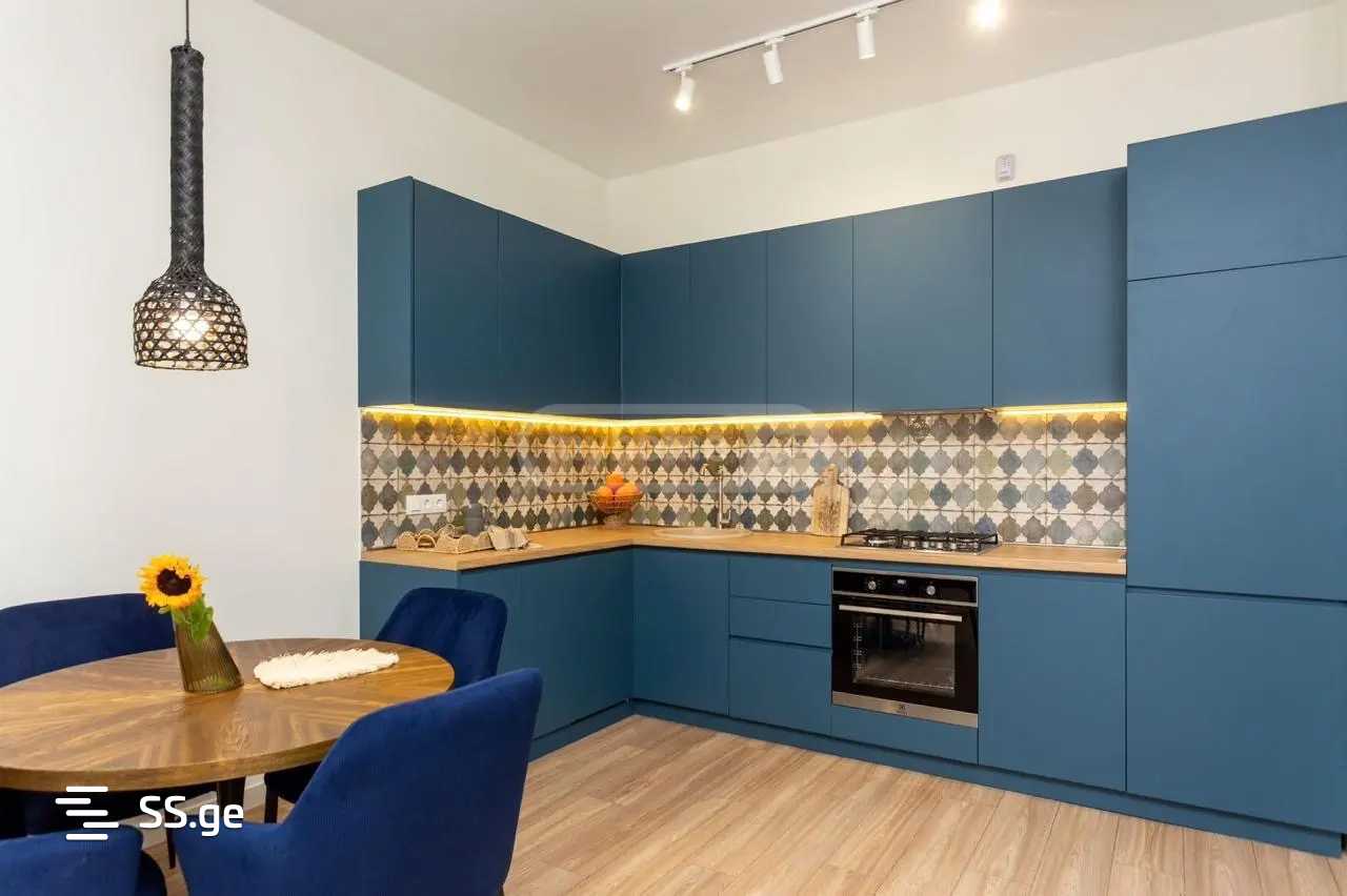 Giorgi Danelia st. - 2 rooms