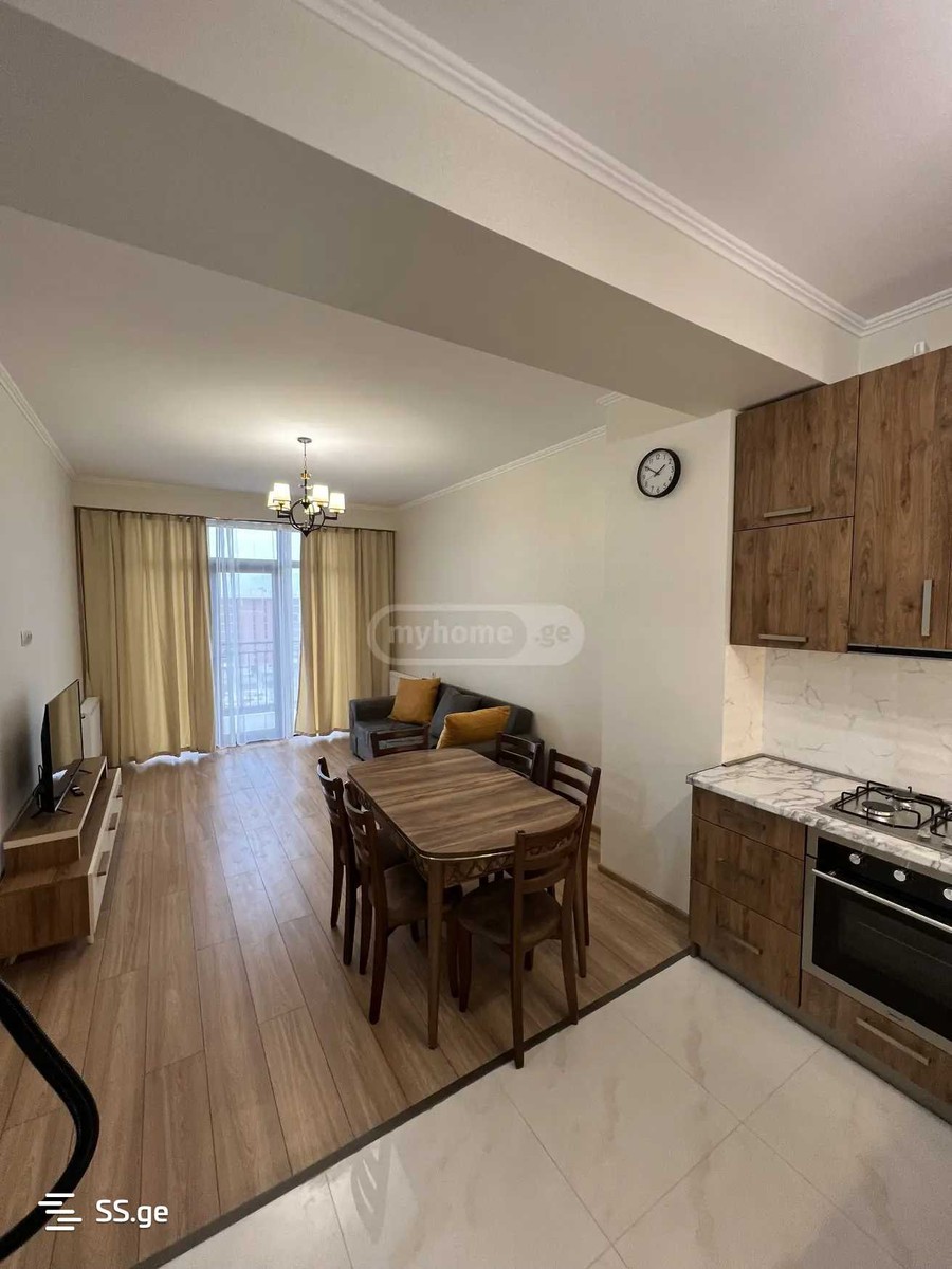 Vepkhistkaosnis st. - 3 rooms