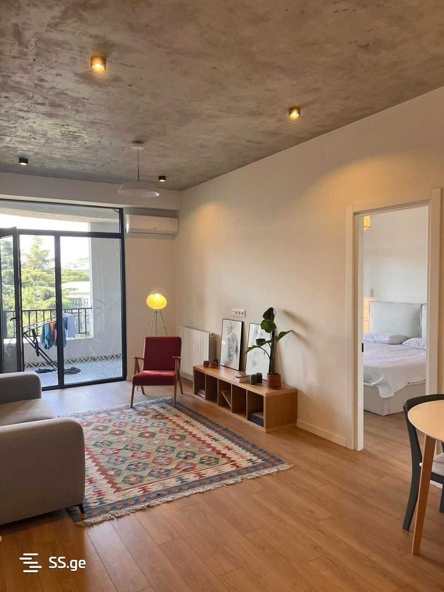 mckheta st. - 3 rooms