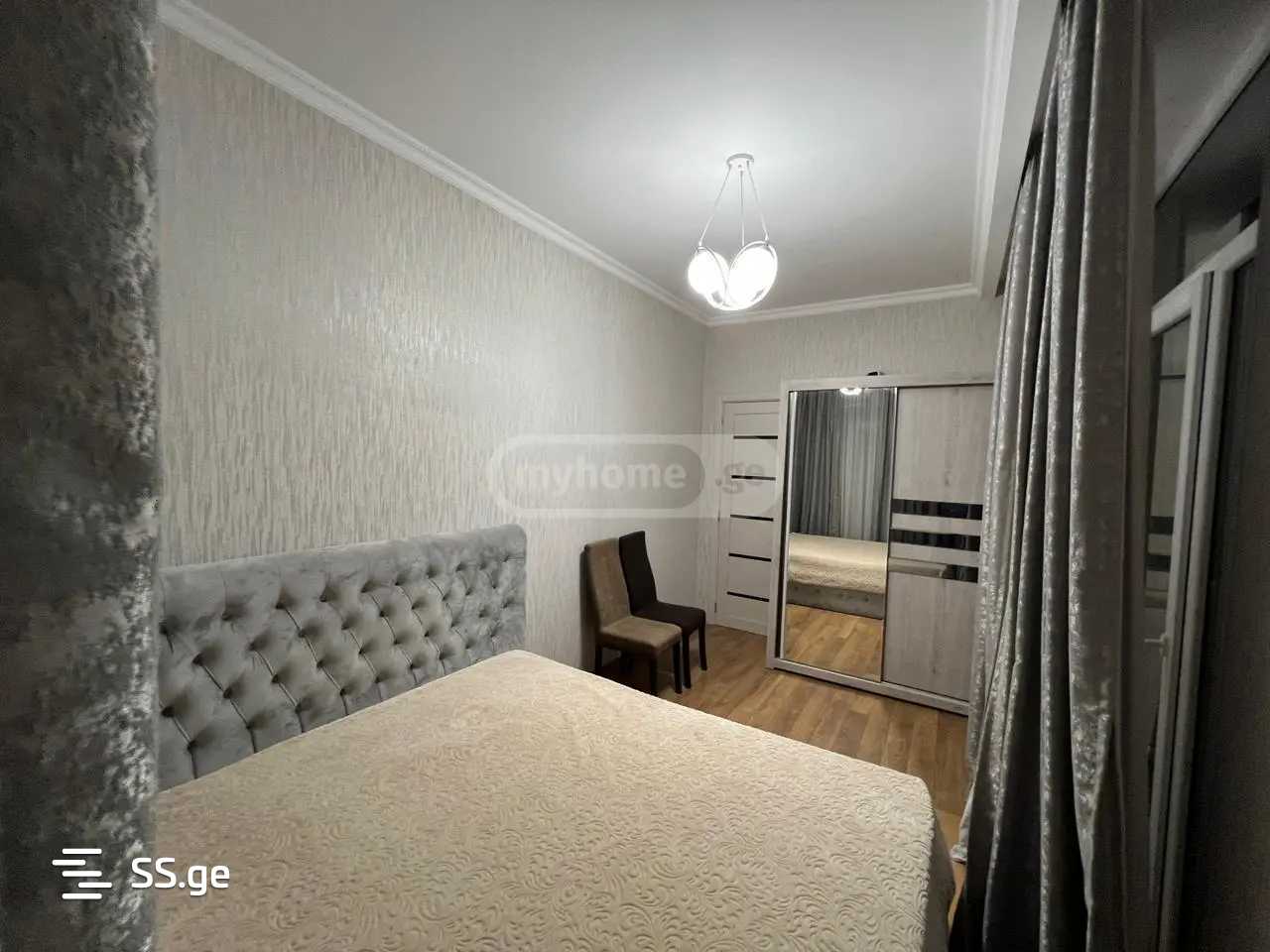 chkondideli st. - 3 rooms