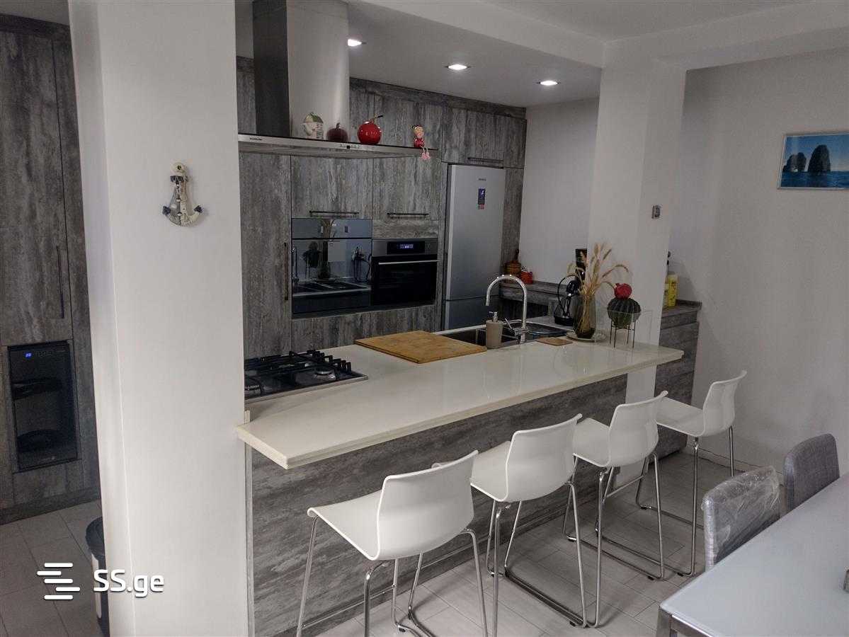 a.wereTlis avenue - 3 rooms