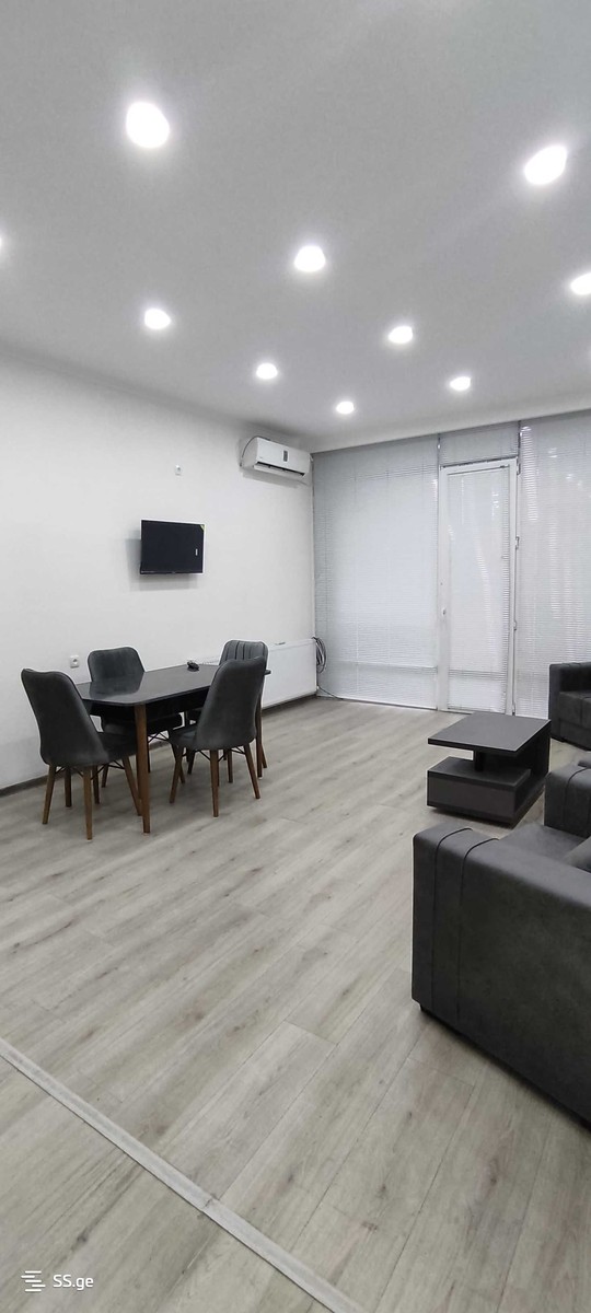 navtlugi st. 11 - 2 rooms