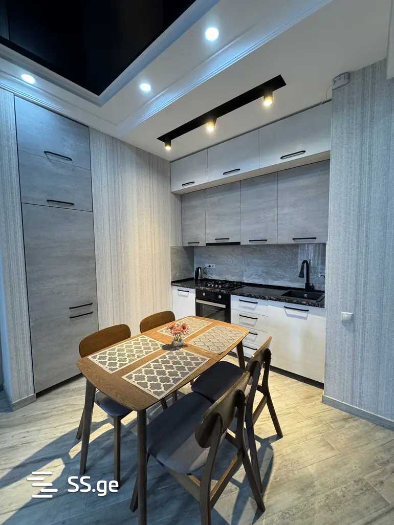 gazapkhuli st. 6 - 3 rooms
