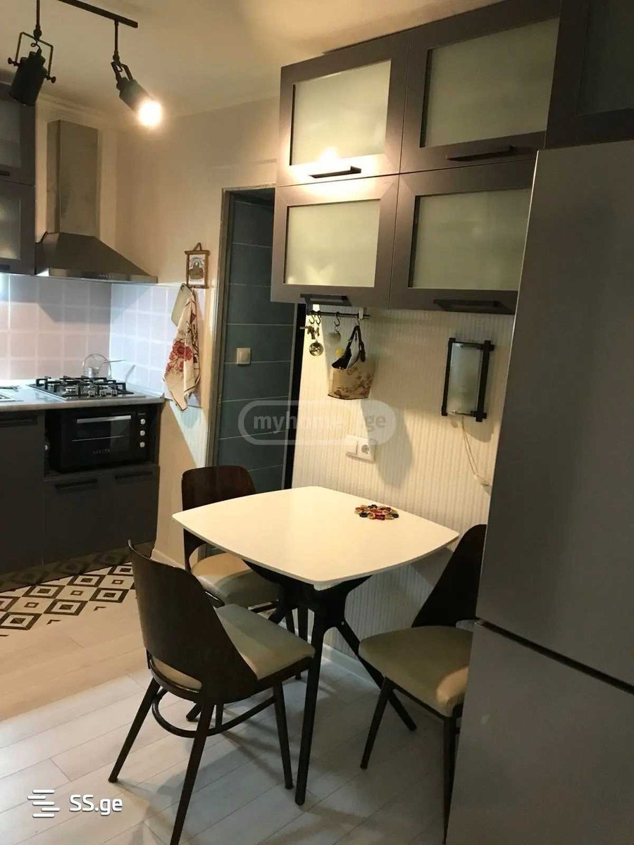 I.Gamrekeli st. - 2 rooms