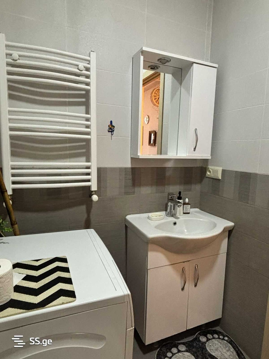 a.wereTlis avenue - 2 rooms