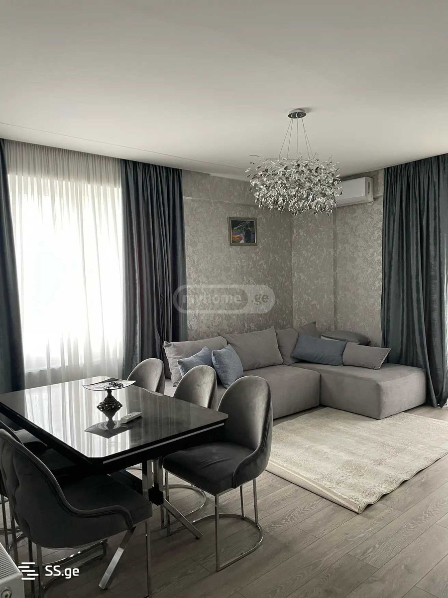 Bob walsh st. - 4 rooms