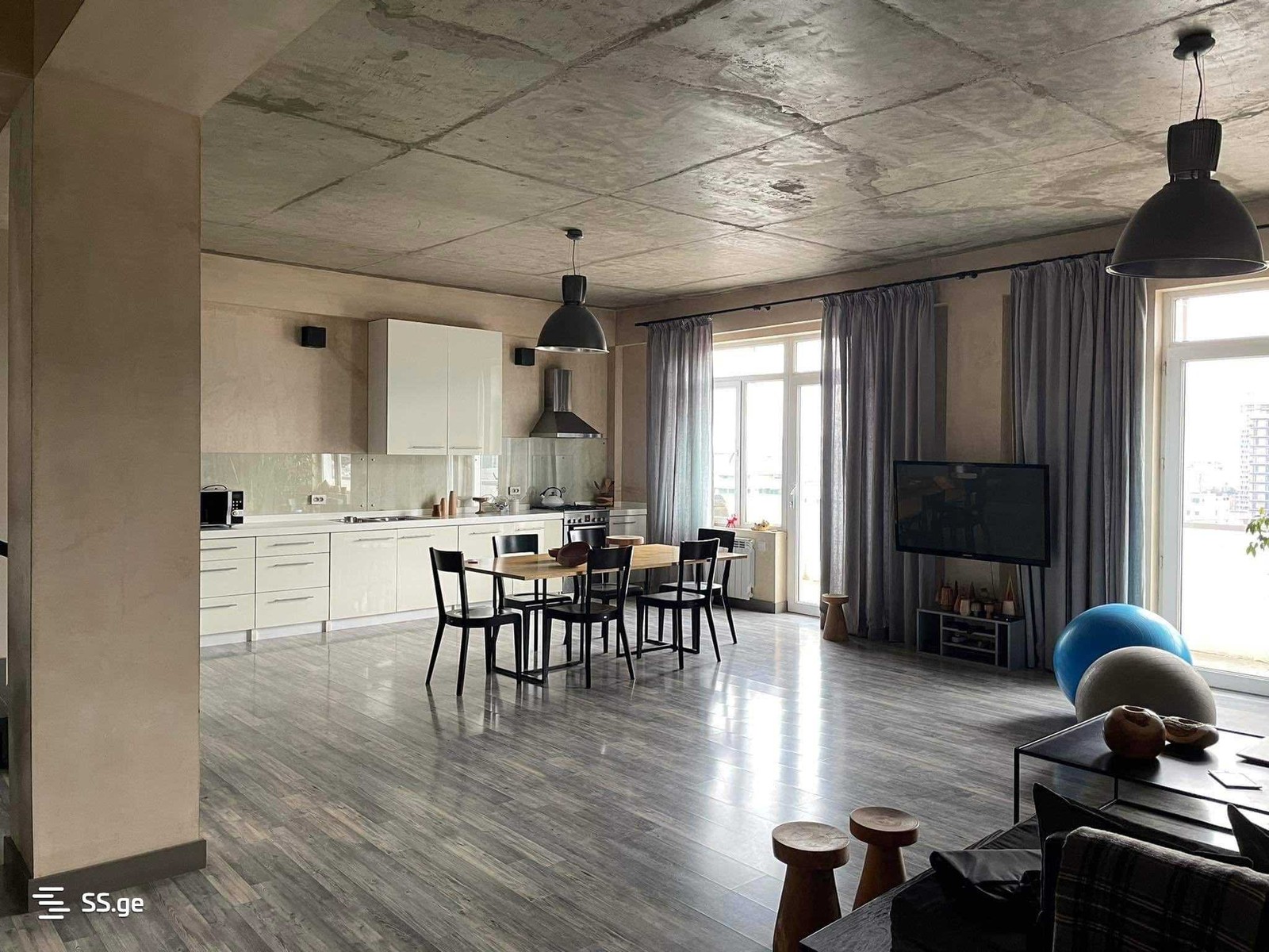 nucubidze st. 14 - 4 rooms