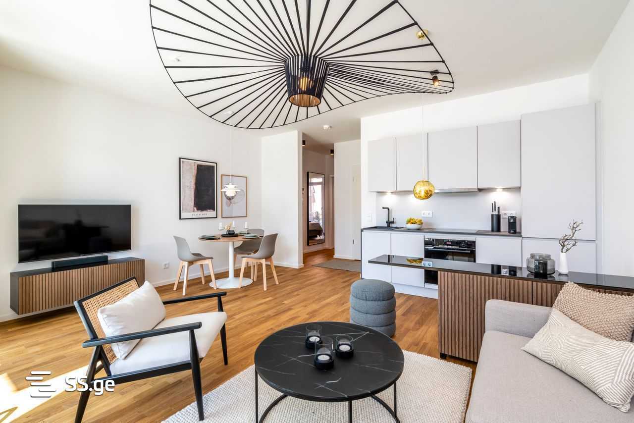 E. Amashukeli st. - 3 rooms