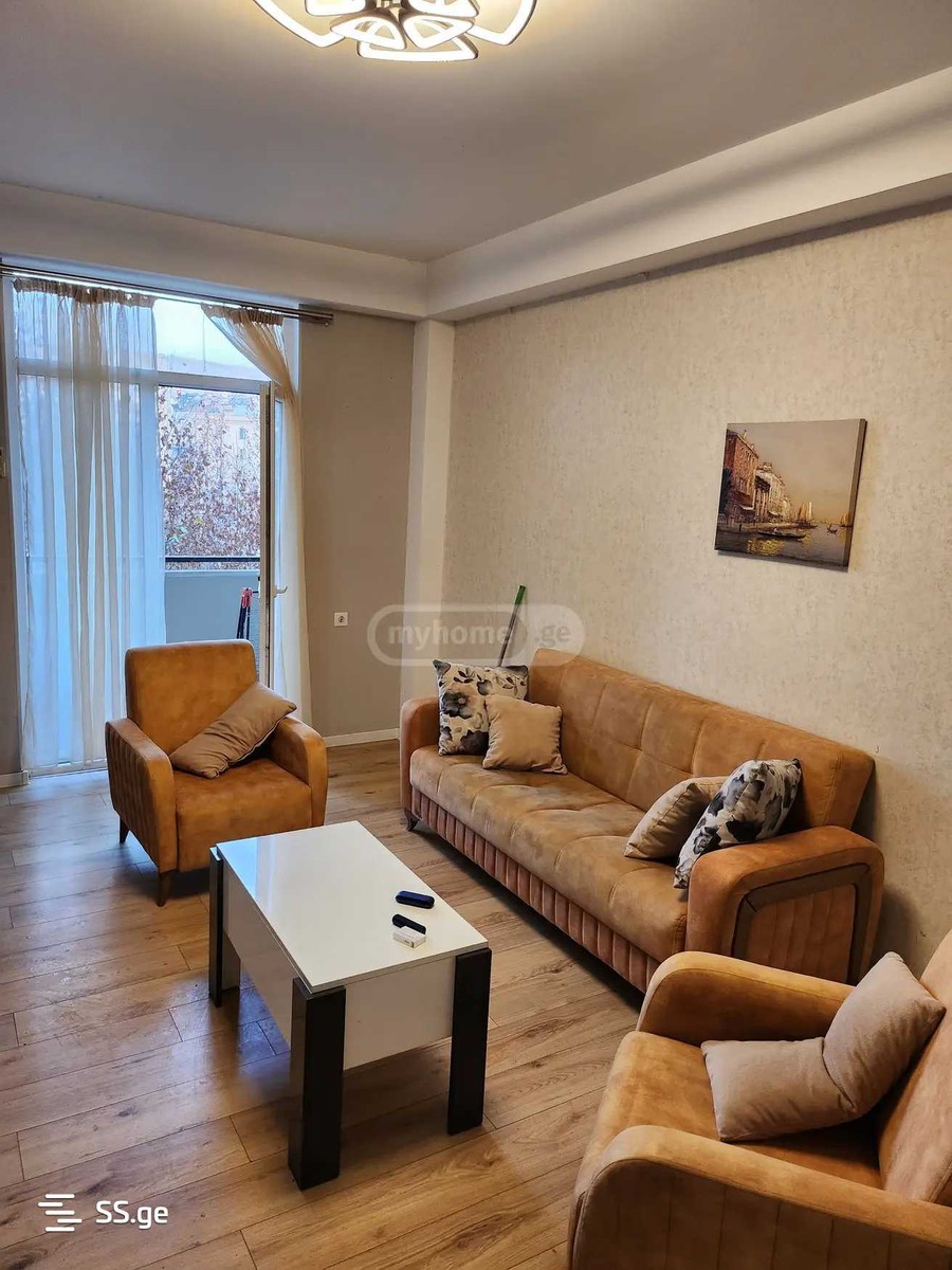 chkondideli st. - 3 rooms