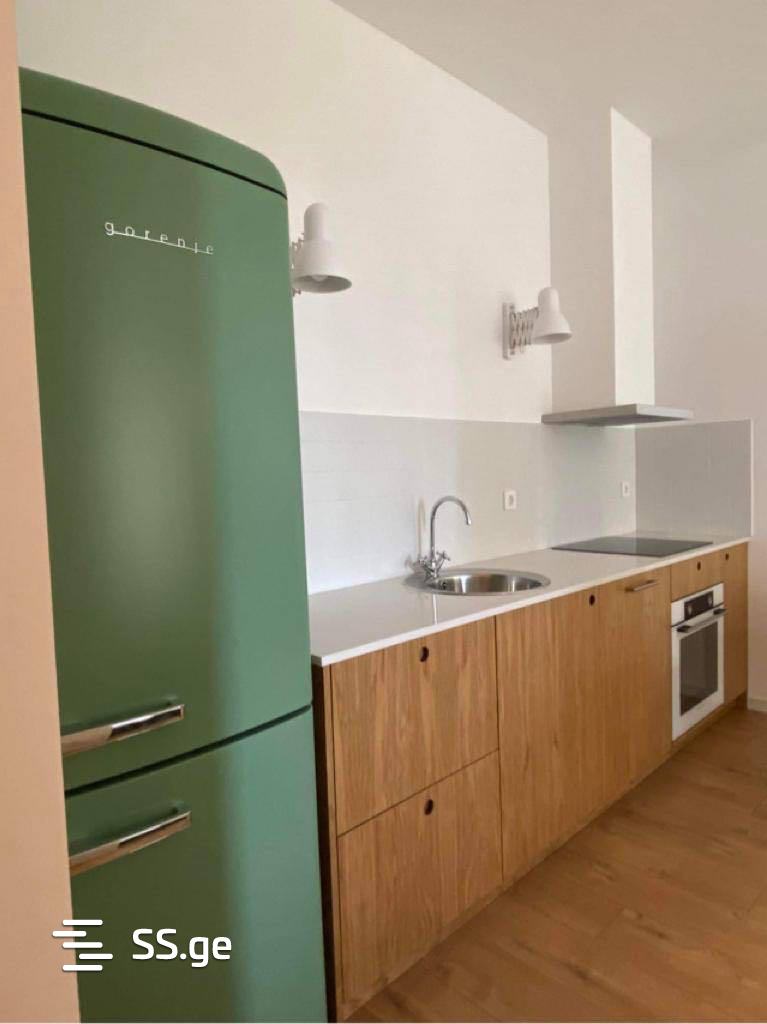 universiteti st. 20a - 3 rooms