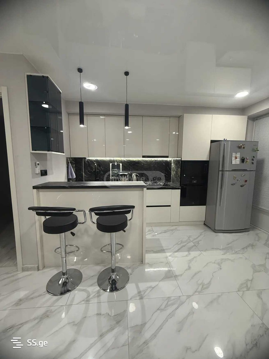 marjanishvili st. 2 - 4 rooms