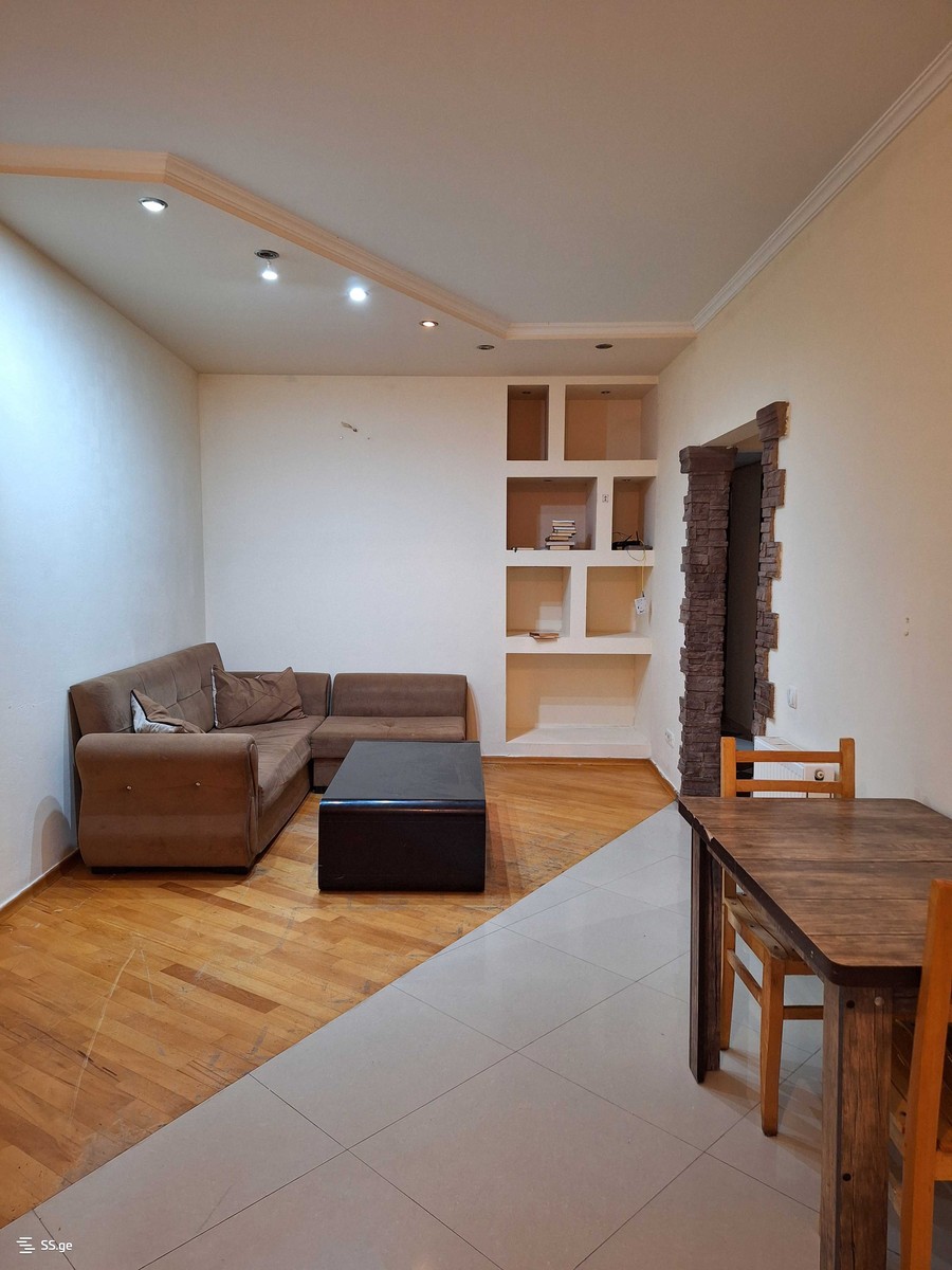 nucubidze III plato 9 - 3 rooms