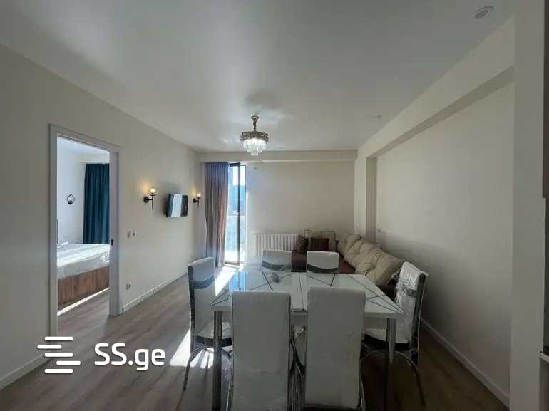 zestaponi st. 13 - 2 rooms