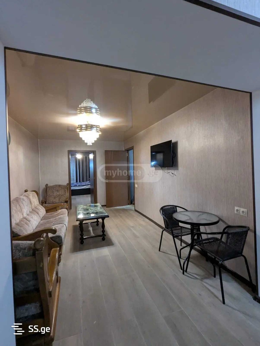 a.wereTlis avenue 1 - 2 rooms