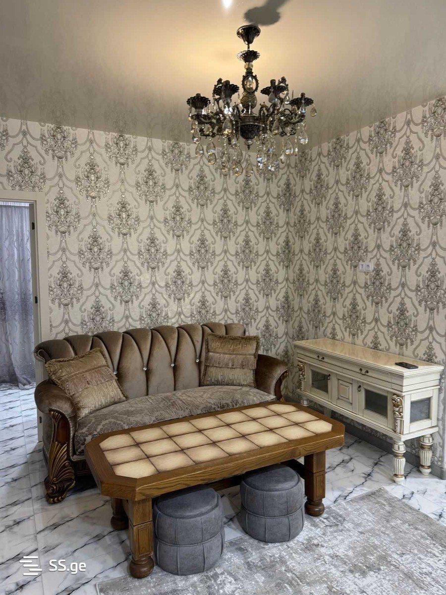 R. Chkhikvadze st. - 3 rooms