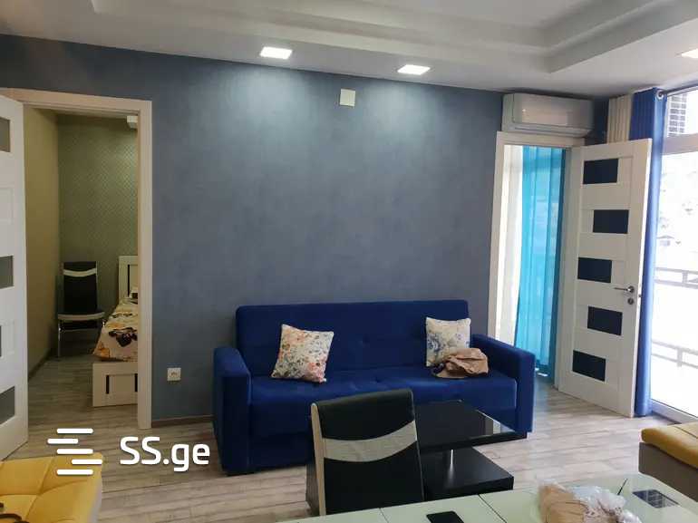 gagarin st. - 3 rooms