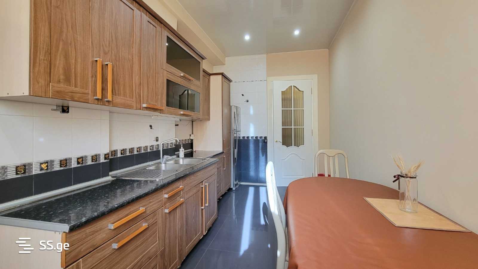 mckheta st. 40a - 3 rooms