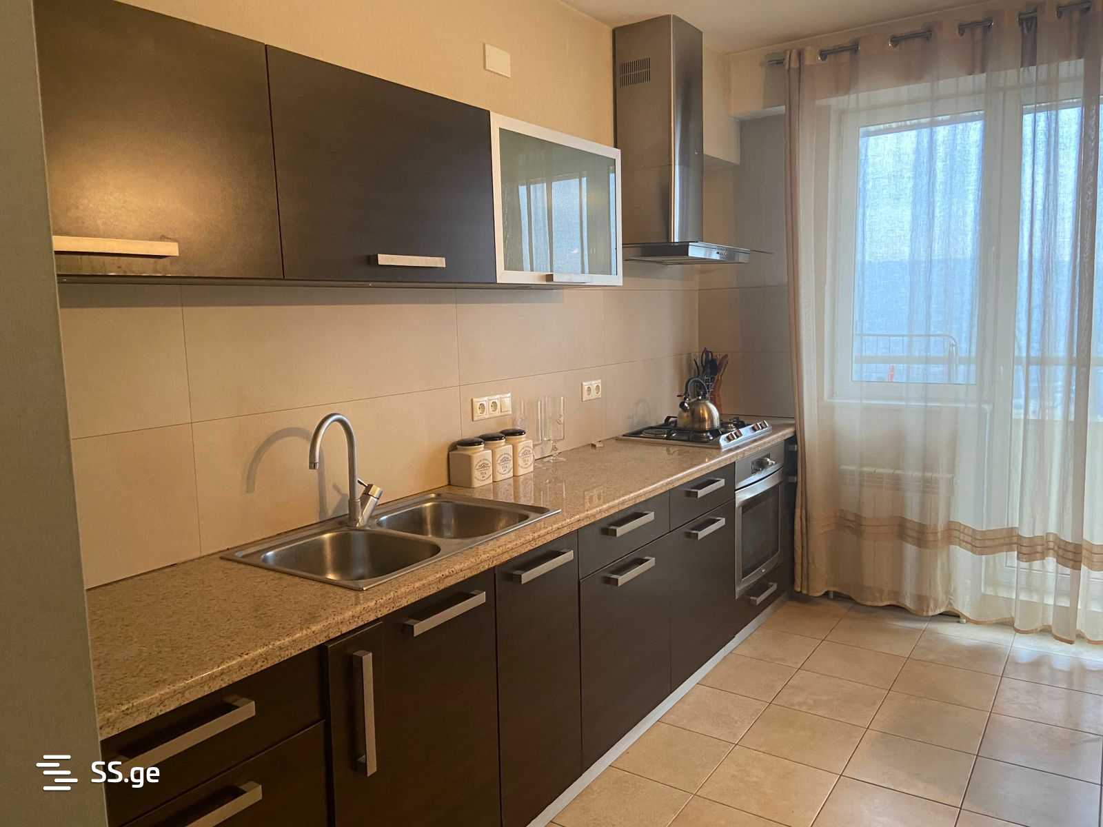 kipiani st. - 3 rooms