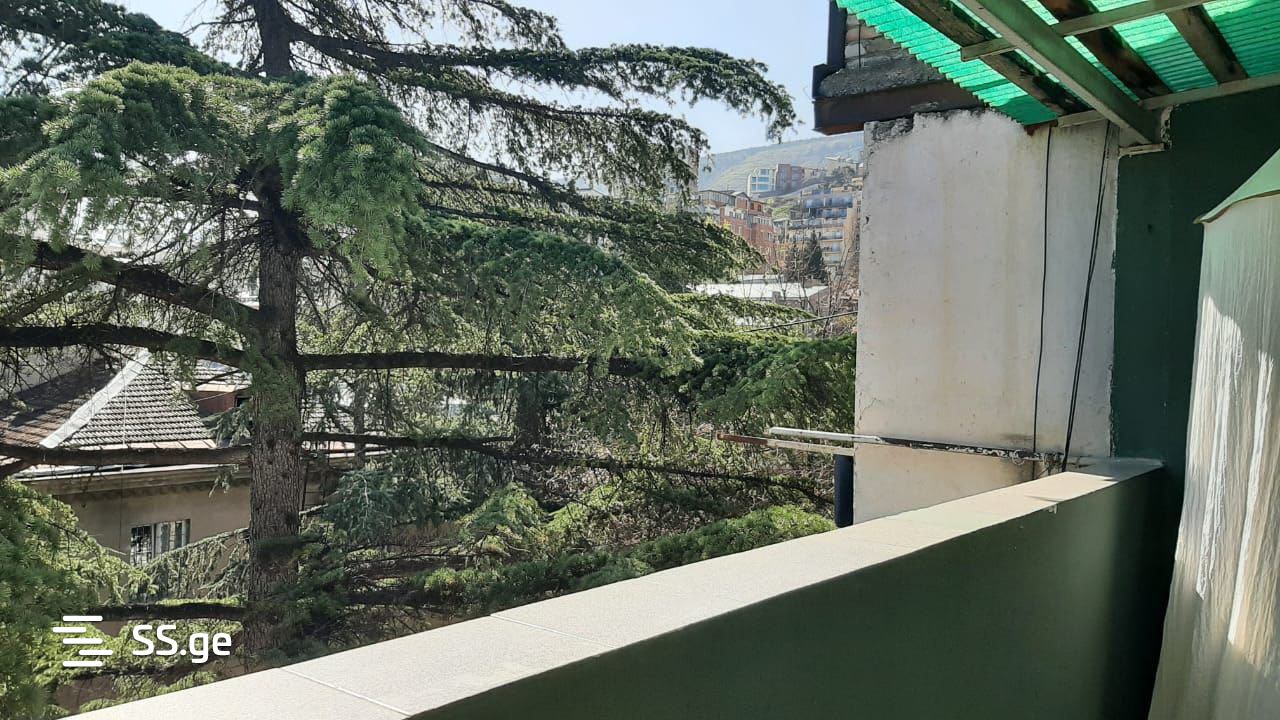 arakishvili st. 8а - 3 rooms