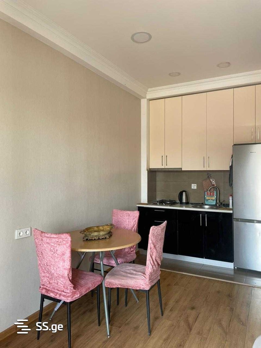 O.Lortkipanidze st. - 3 rooms