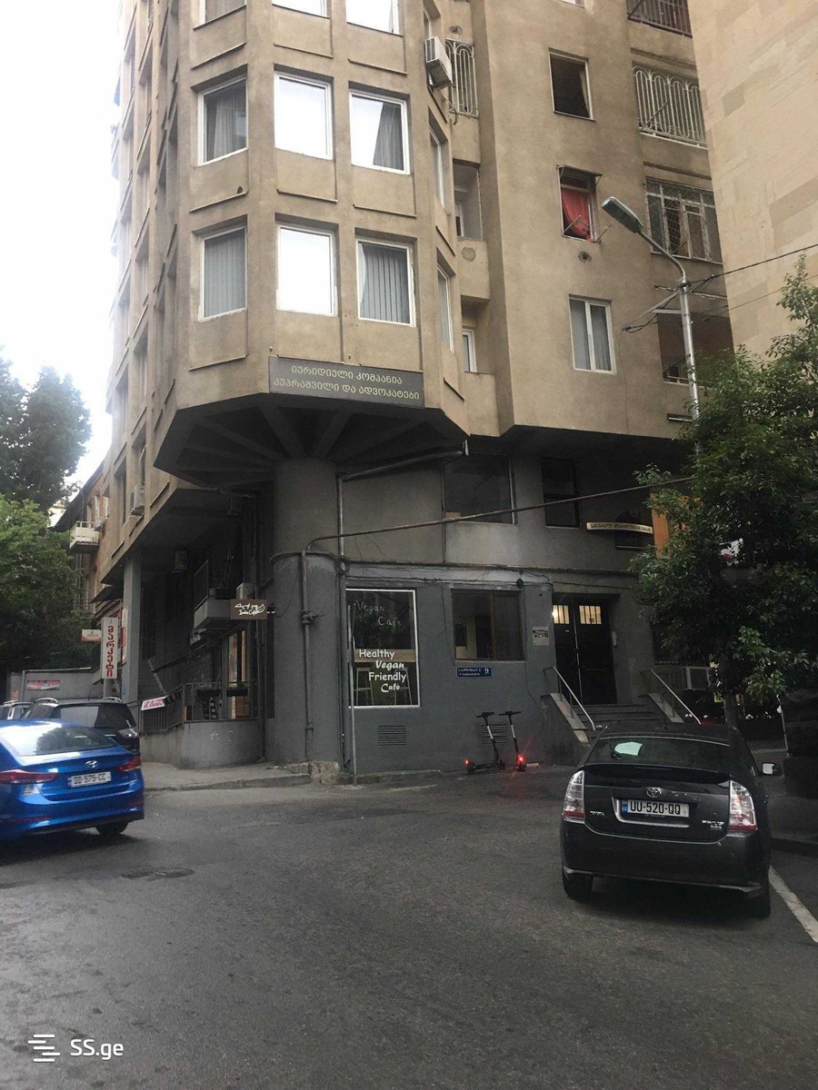 tarkhnishvili st. 9 - 1 rooms