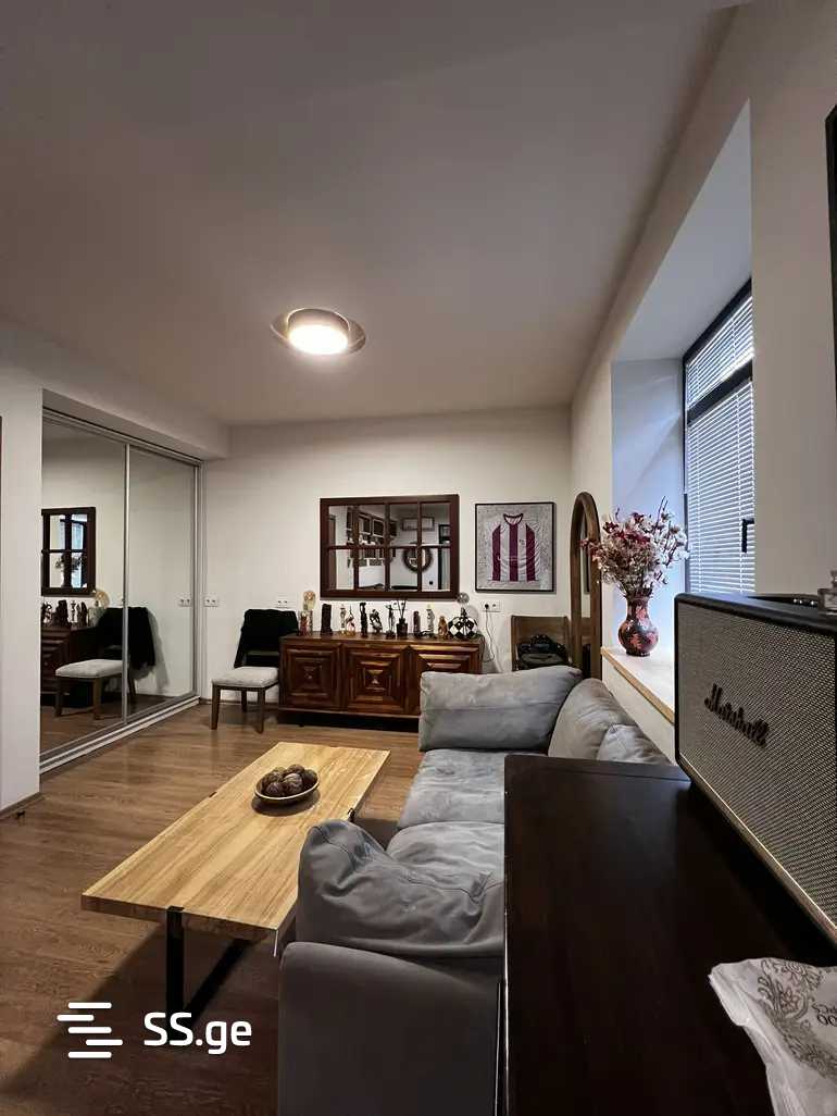Lisi lake - 8 rooms