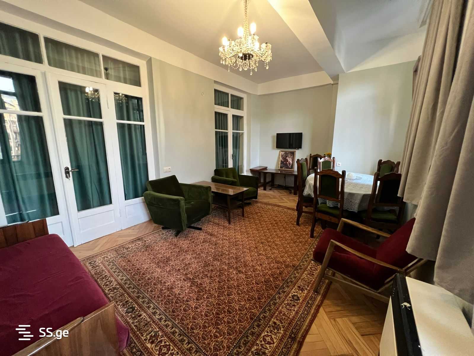 56 - 4 rooms