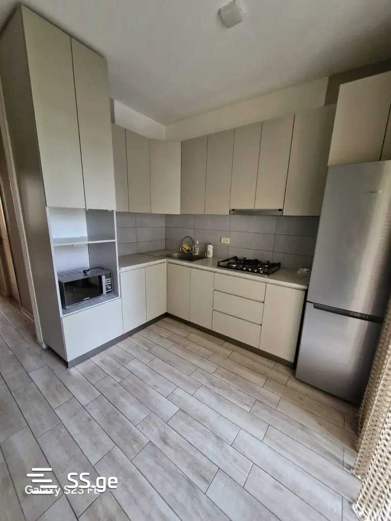 Kazbegi avenue - 3 rooms