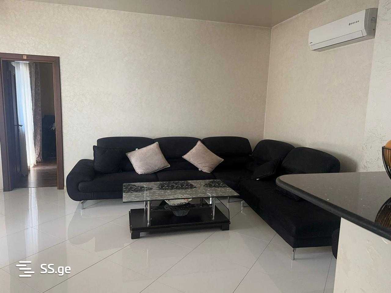 10 - 3 rooms