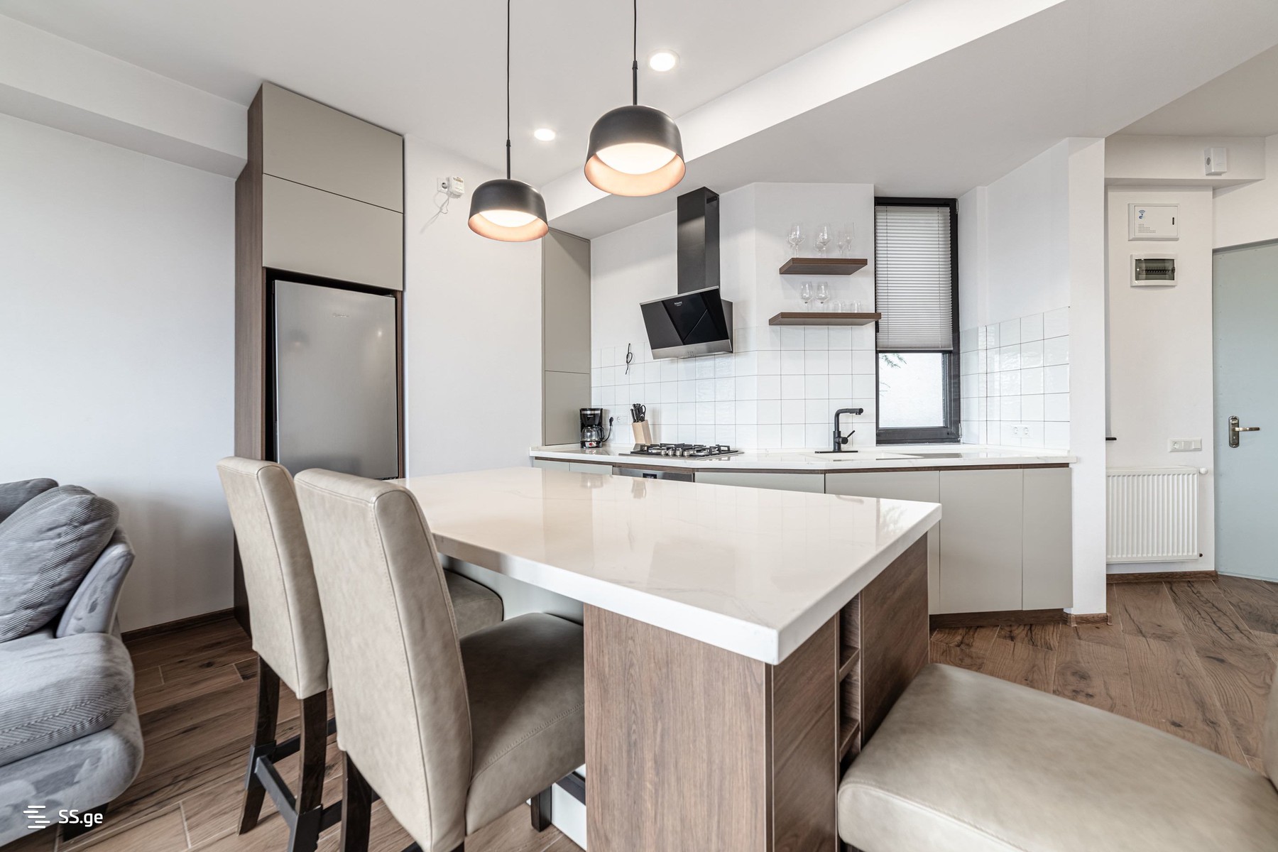 s. chiaureli st. 15 - 3 rooms