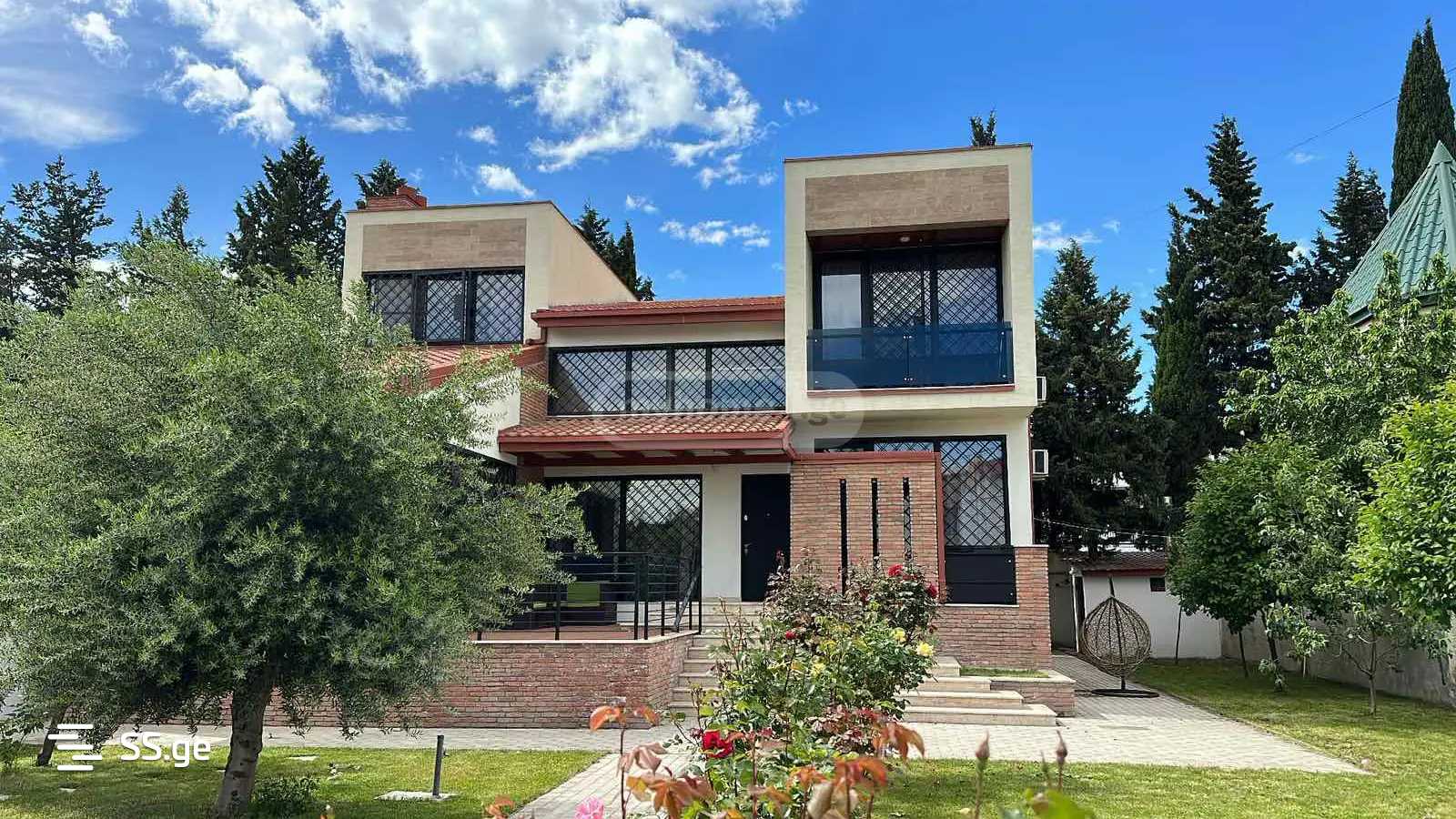 G.Chokheli st. - 10 rooms