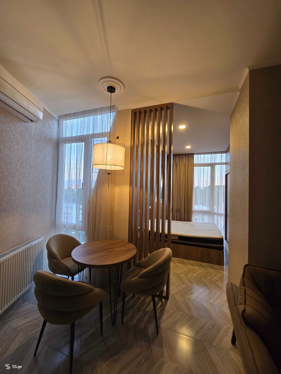 5 - 2 rooms