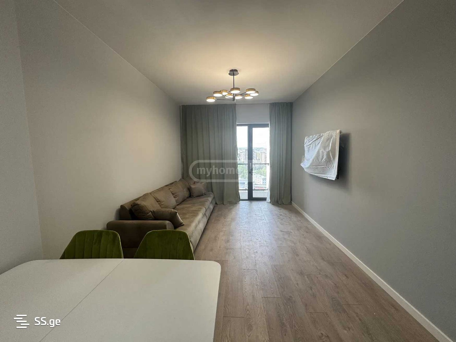 Marshal Archil Gelovani Ave. - 3 rooms