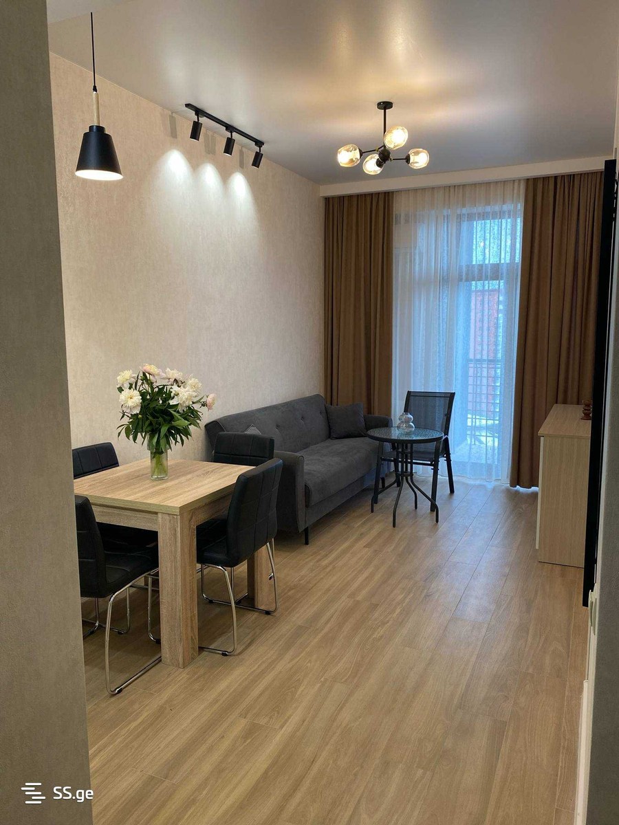 khizanishvili st. 108 - 2 rooms